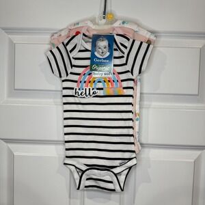 Gerber Organic Baby Bodysuits Size 3-6 Months Rainbow Love‎ You Stripe